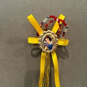 Disney Snow White wand ages 4+